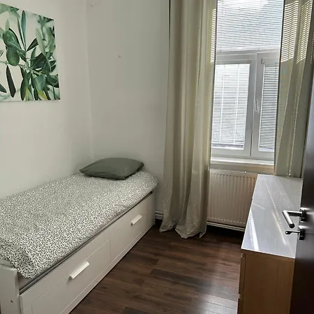Luxury Next To The Presidental Palace In Center 아파트 *